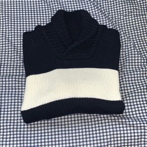 American eagle sweater